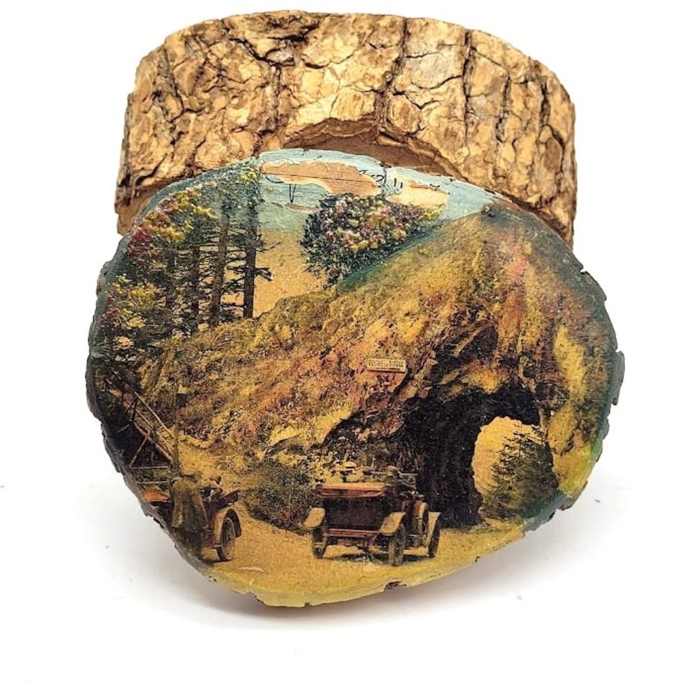 Vintage French Antique 1900s Wood Victorian Decoupage Collage Keepsake Box Rare